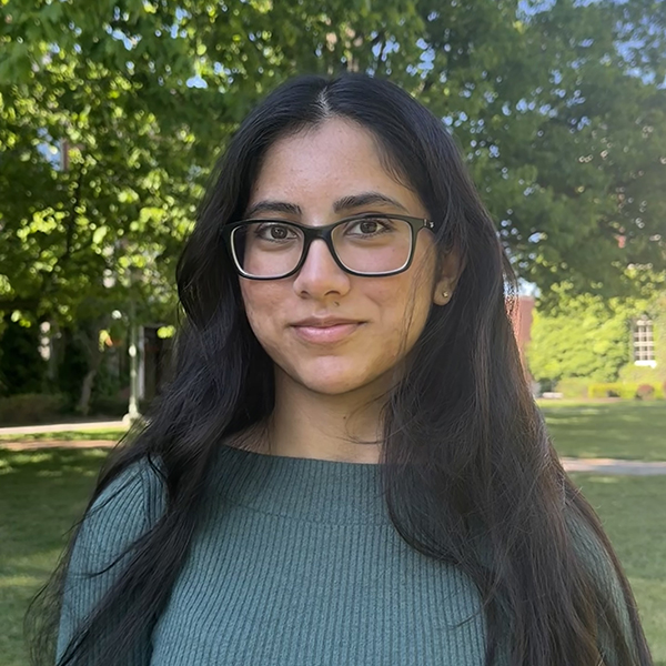Headshot of Fatima Shahid.