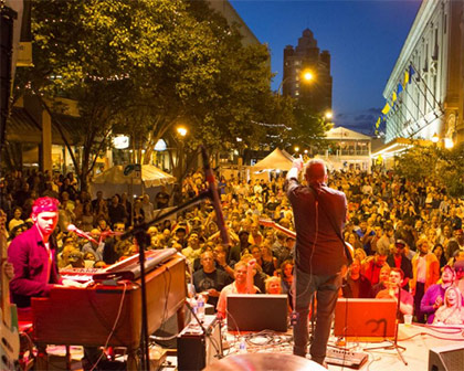 jazz band and crowd on Gibbs Street
