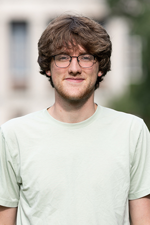 Zachery's headshot.