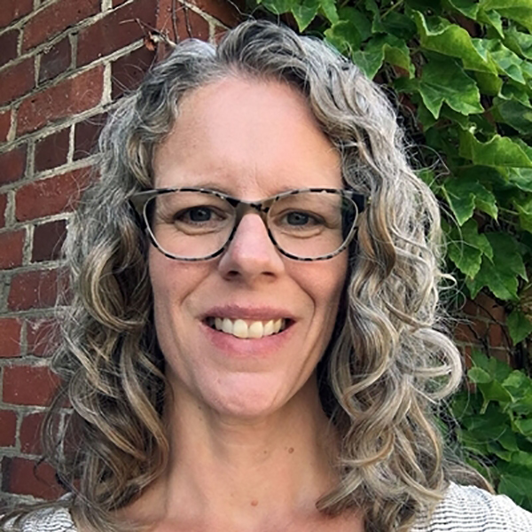 Headshot of Kim Brown.