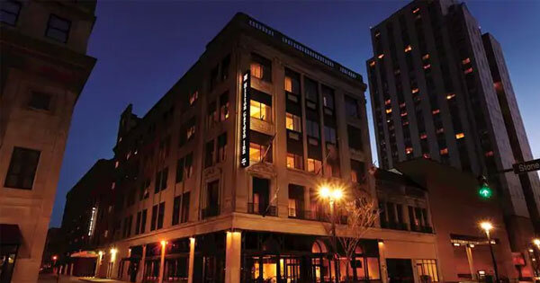 Courtyard Rochester Downtown hotel 