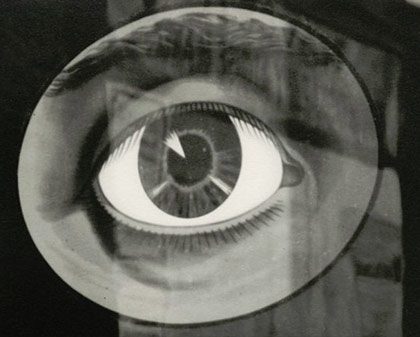 photo of an eye painted on a mural by Faromir Funke