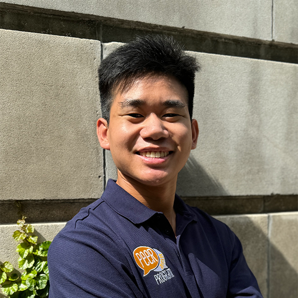 Headshot of Andrew Zhang.