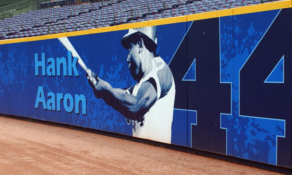 Coach's Corner - 500 Home Run Hitters multi signed Hank Aaron